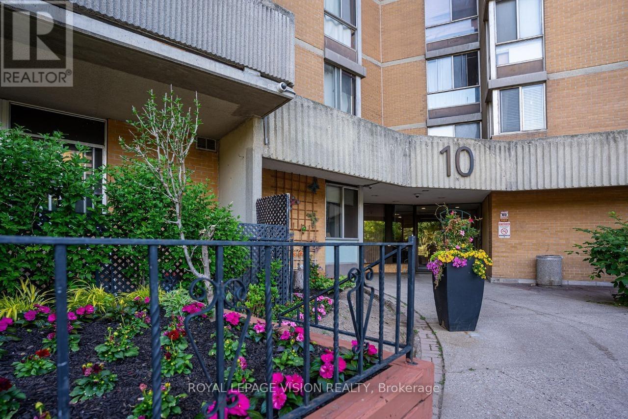 Apartment at 2107 - 10 MARTHA EATON WAY S, Toronto