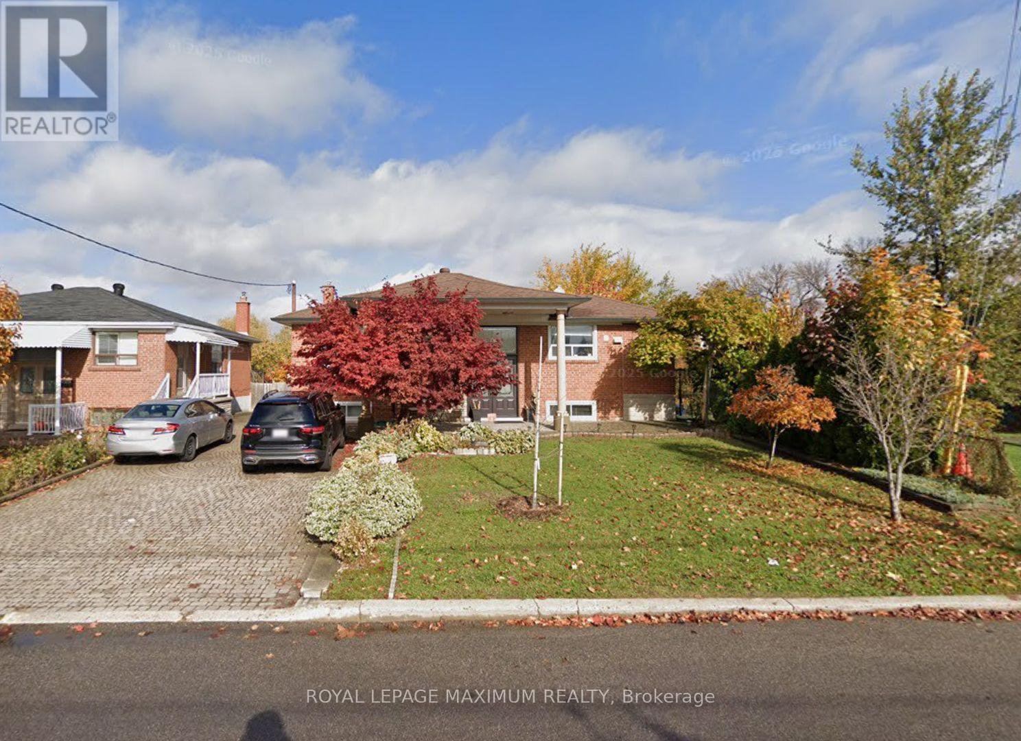 Detached at BSMT #1 - 16 LANGHOLM DRIVE, Toronto