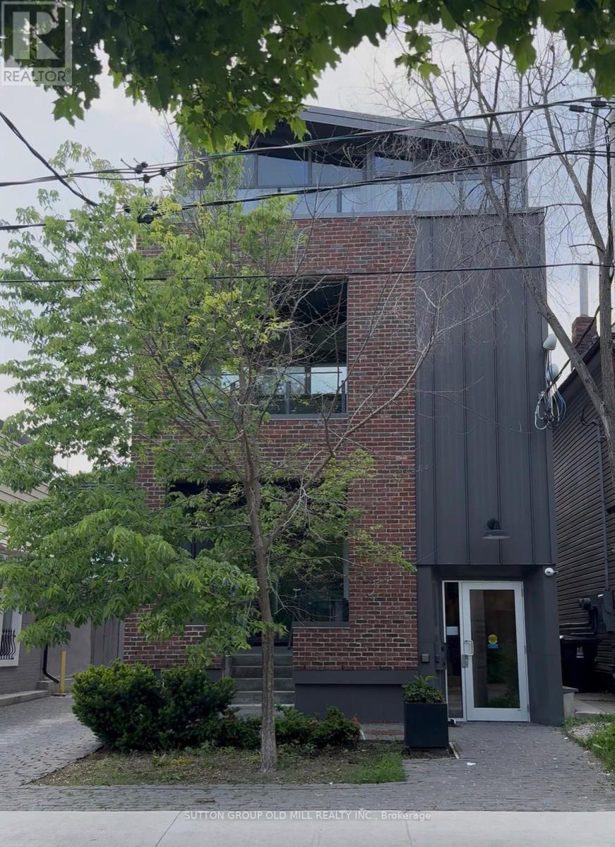 Apartment at 2 - 50 BARTLETT AVENUE, Toronto