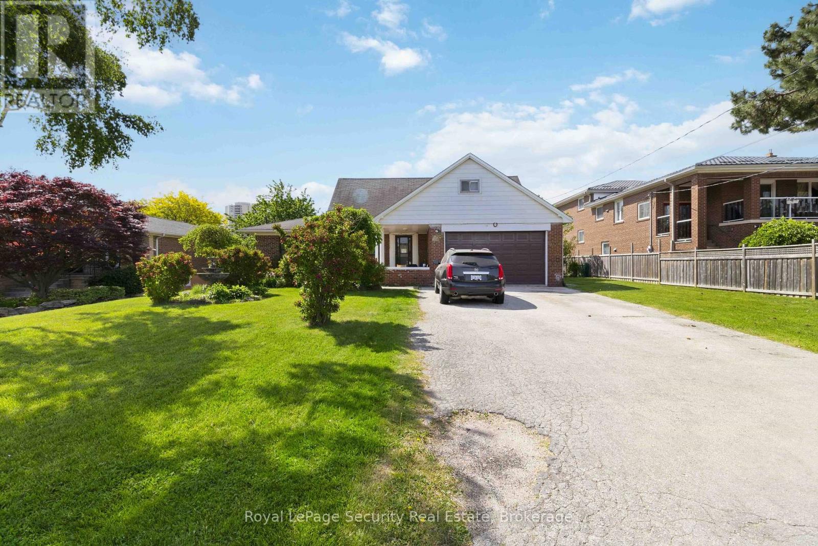 Detached at 73 SAINT ANDREWS BOULEVARD, Toronto (Kingsview Village-The Westway)