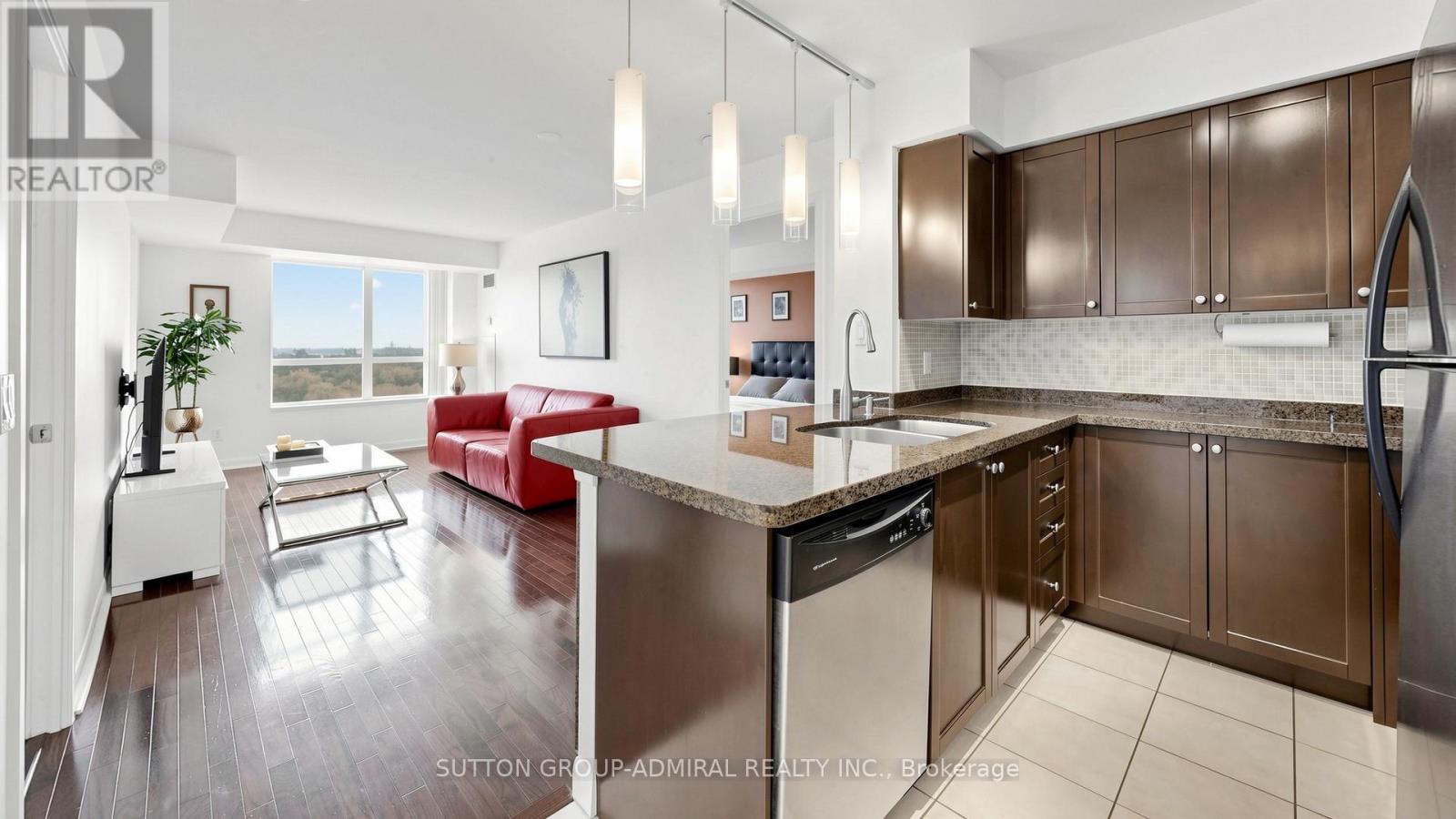 Apartment at 1408 - 225 SHERWAY GARDENS ROAD, Toronto (Islington-City Centre West)