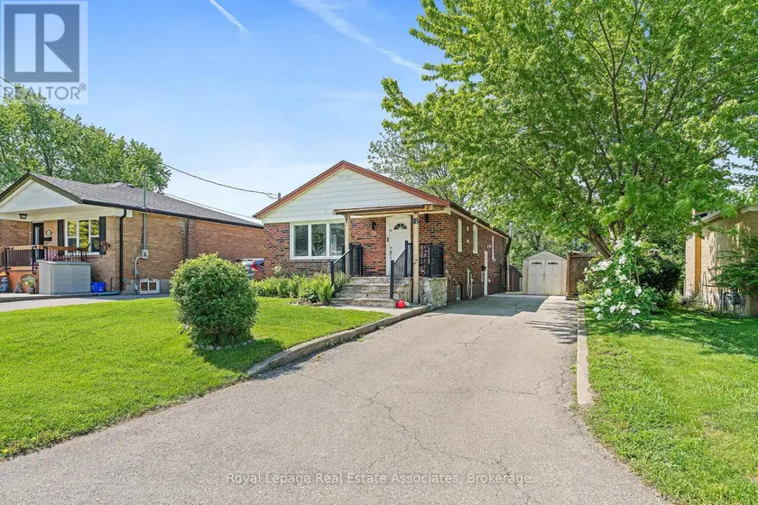 Detached at 18 SHELLEY STREET, Halton Hills