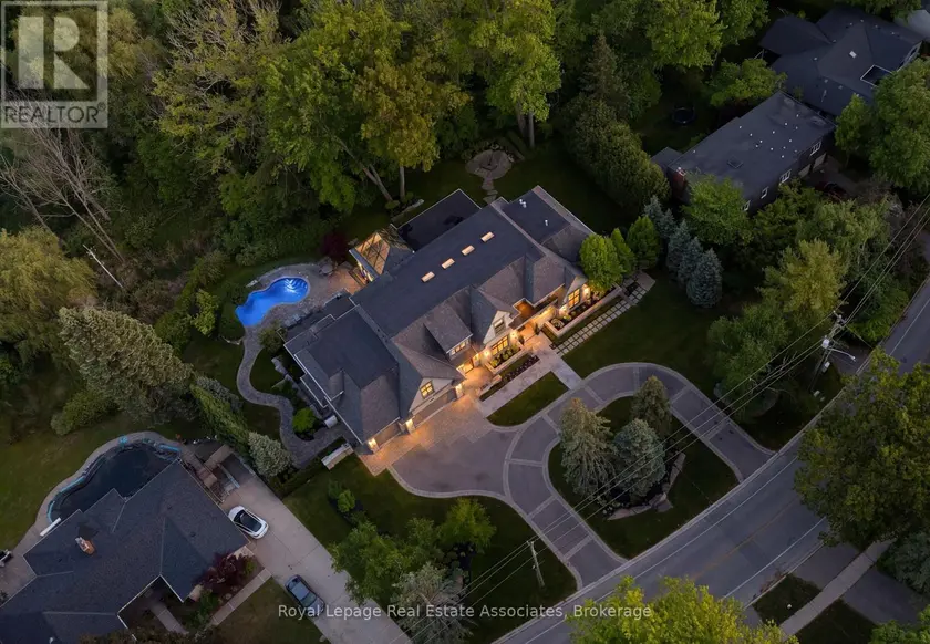 Detached at 1412 BIRCHWOOD DRIVE, Mississauga (Lorne Park)