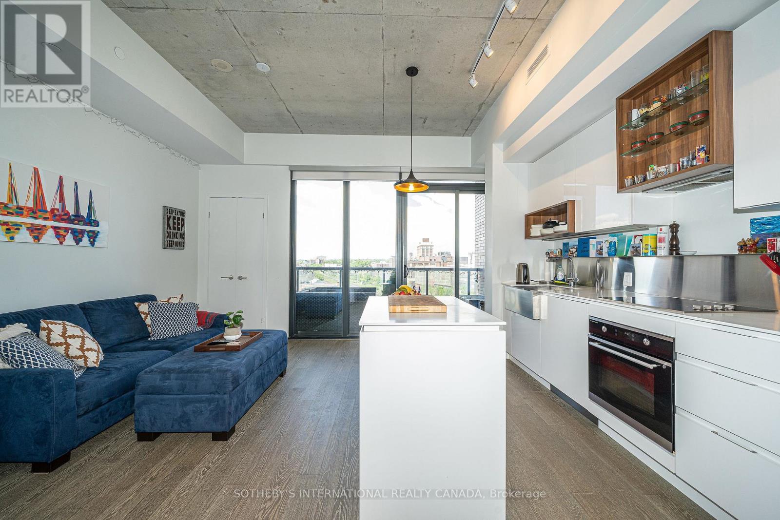 Apartment at 807 - 383 SORAUREN AVENUE, Toronto