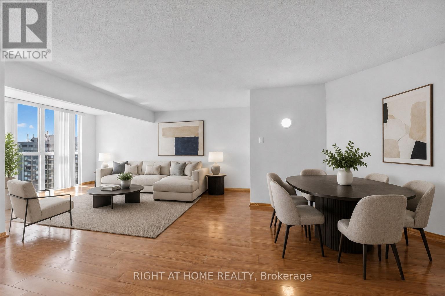 Apartment at 1711 - 41 MARKBROOK LANE, Toronto