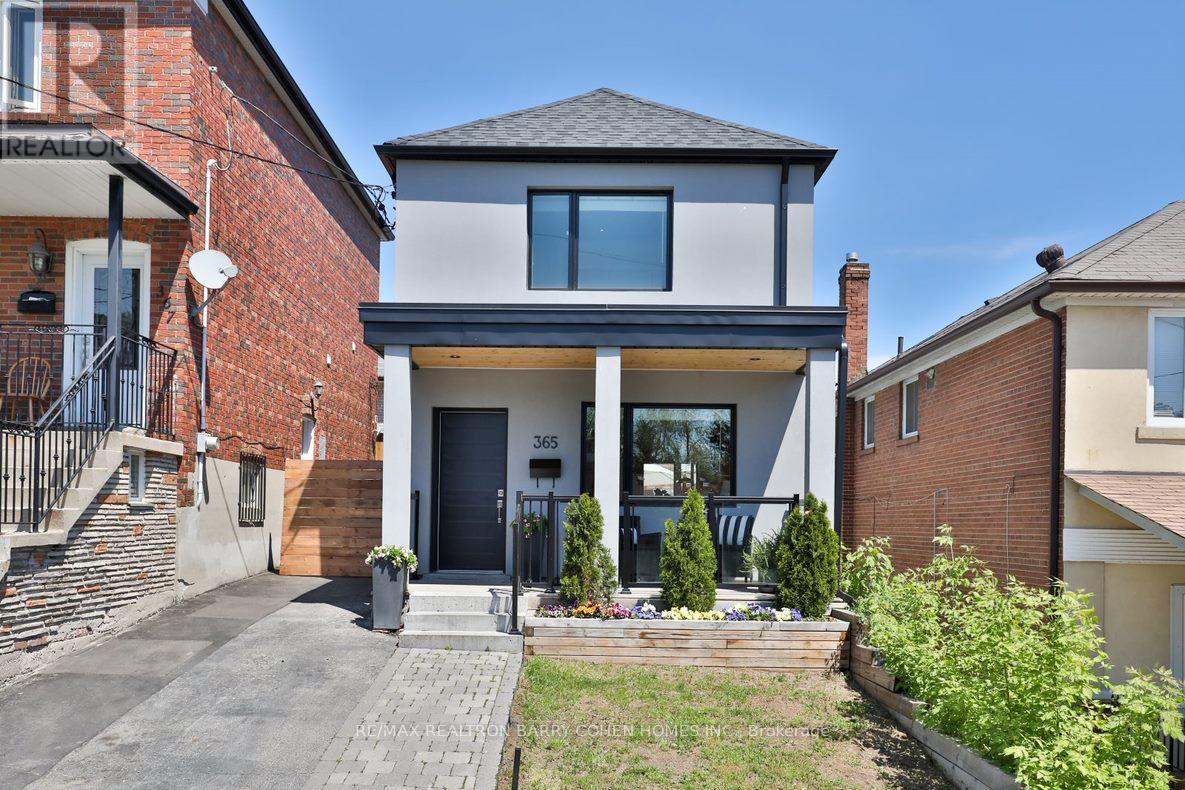 Detached at 365 HARVIE AVENUE, Toronto