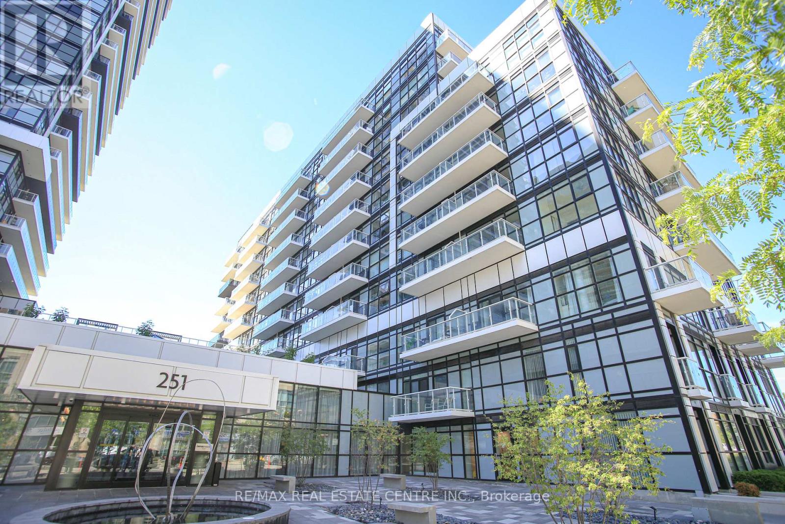 Apartment at 519 - 251 MANITOBA STREET, Toronto