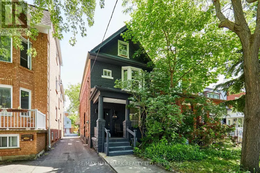 Multiplex at 837 GLADSTONE AVENUE, Toronto
