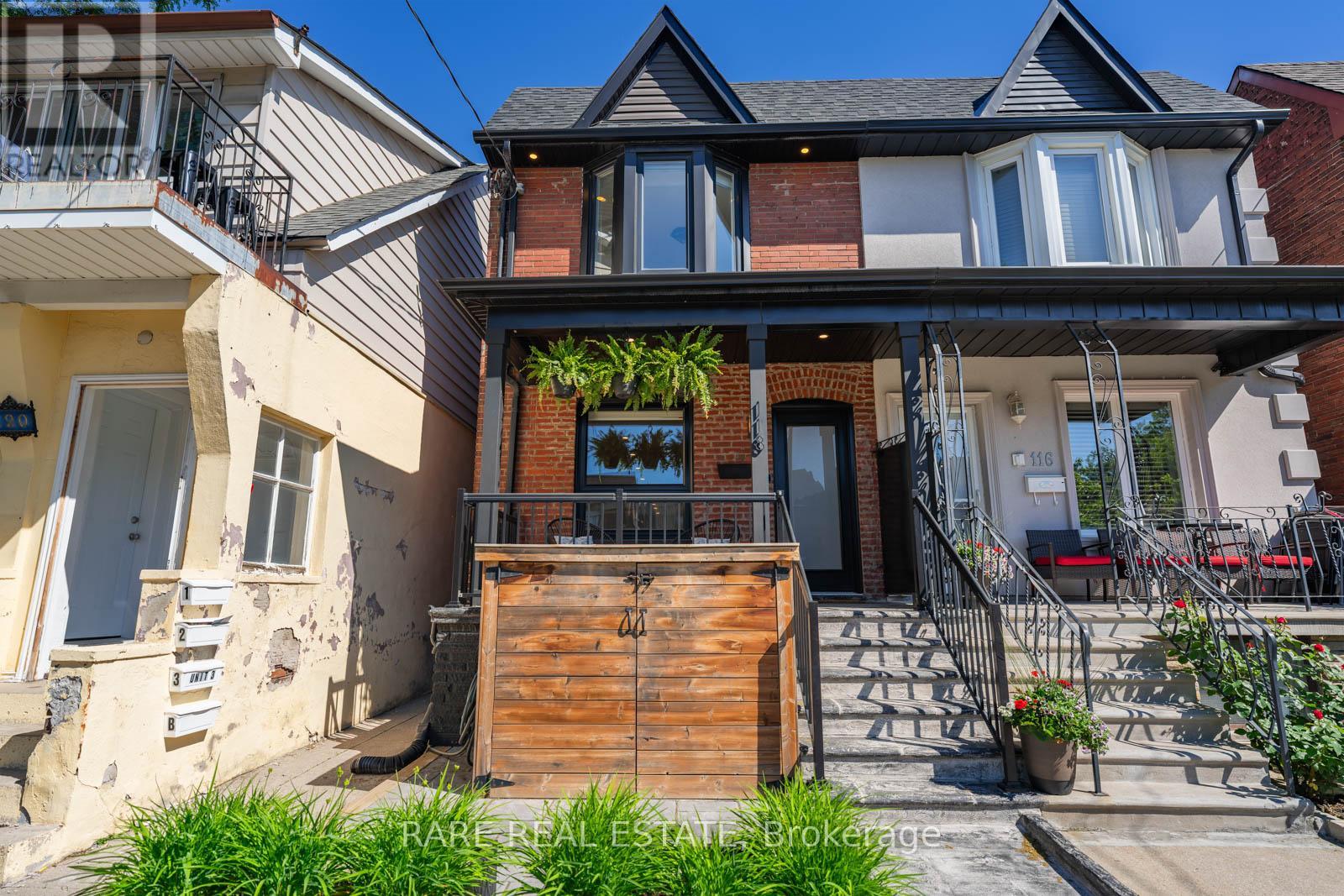 Semi-Detached/Link at 118 MACKAY AVENUE, Toronto