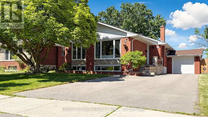 Detached at 20 BRAMPTON ROAD, Toronto