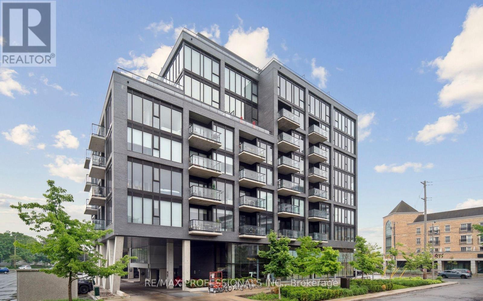 Apartment at 619 - 7 SMITH CRESCENT, Toronto