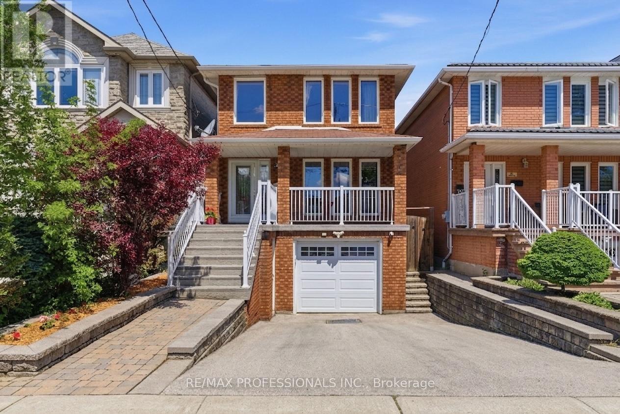 Detached at 84 HARDING AVENUE, Toronto