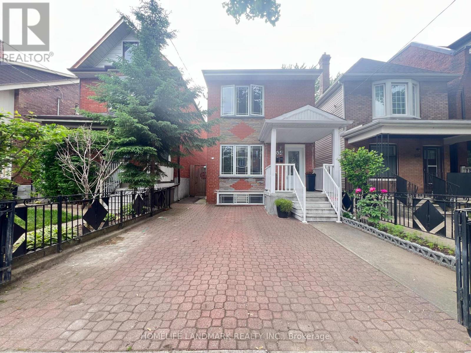 Detached at 534 SAINT CLARENS AVENUE, Toronto