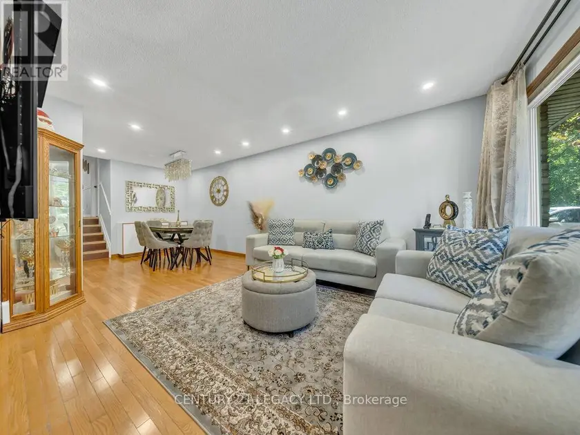 Semi-Detached/Link at 957 FRANCIS ROAD, Burlington
