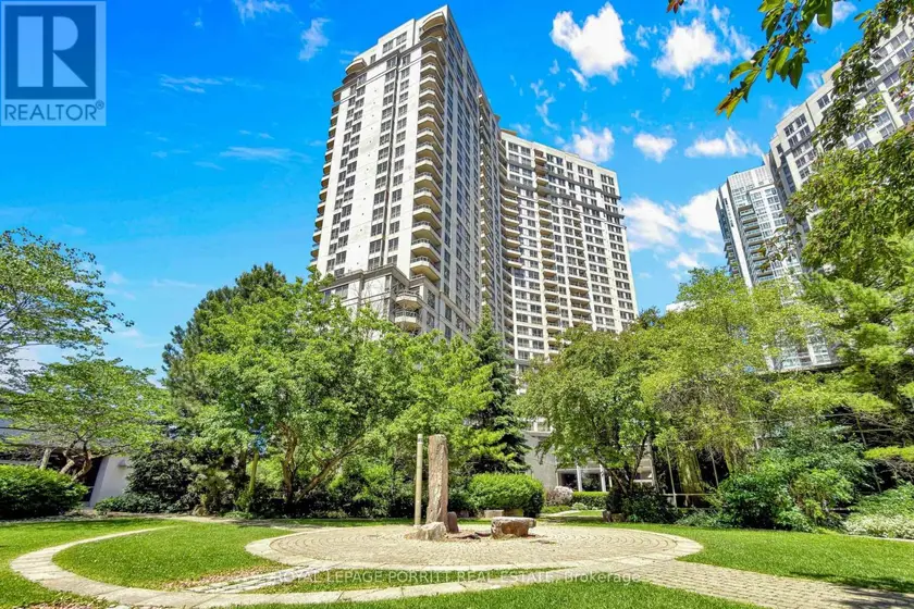 Apartment at 927 - 3888 DUKE OF YORK BOULEVARD, Mississauga (City Centre)