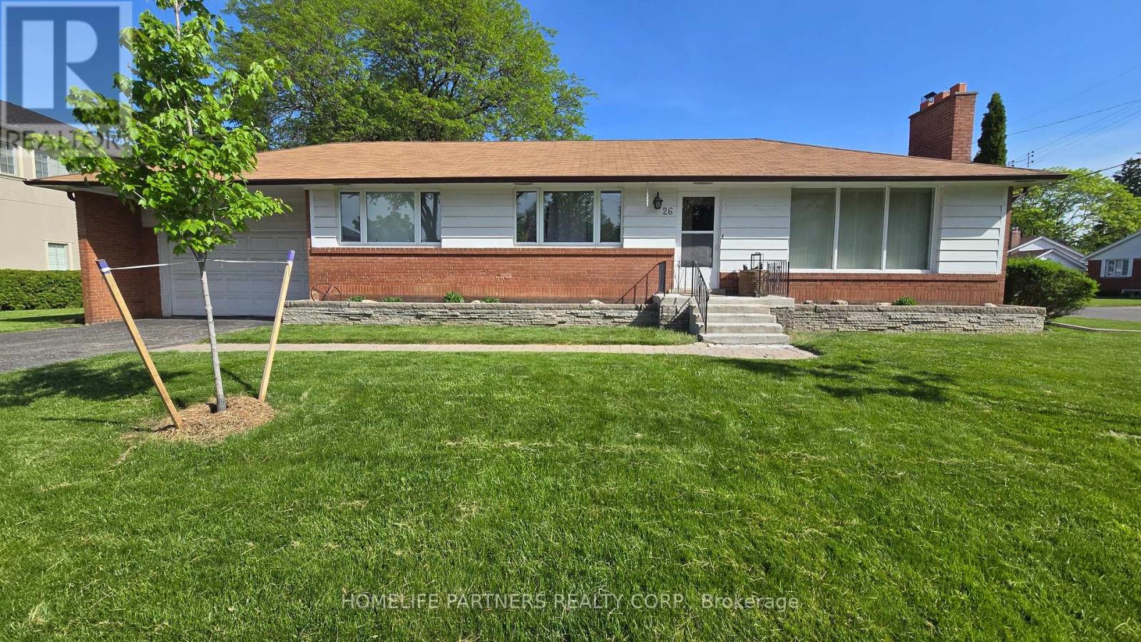 Detached at 26 LELAND AVENUE, Toronto