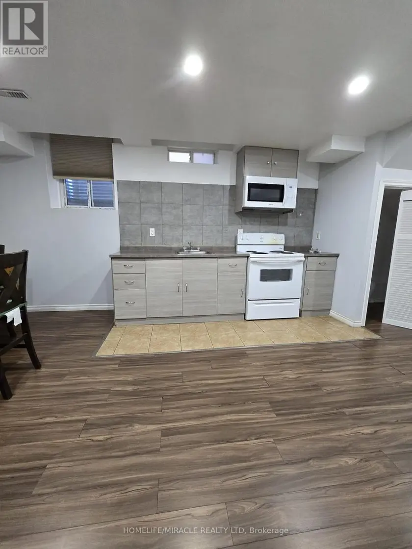 Detached at BASEMENT - 21 CHALKFARM CRESCENT, Brampton (Northwest Sandalwood Parkway)