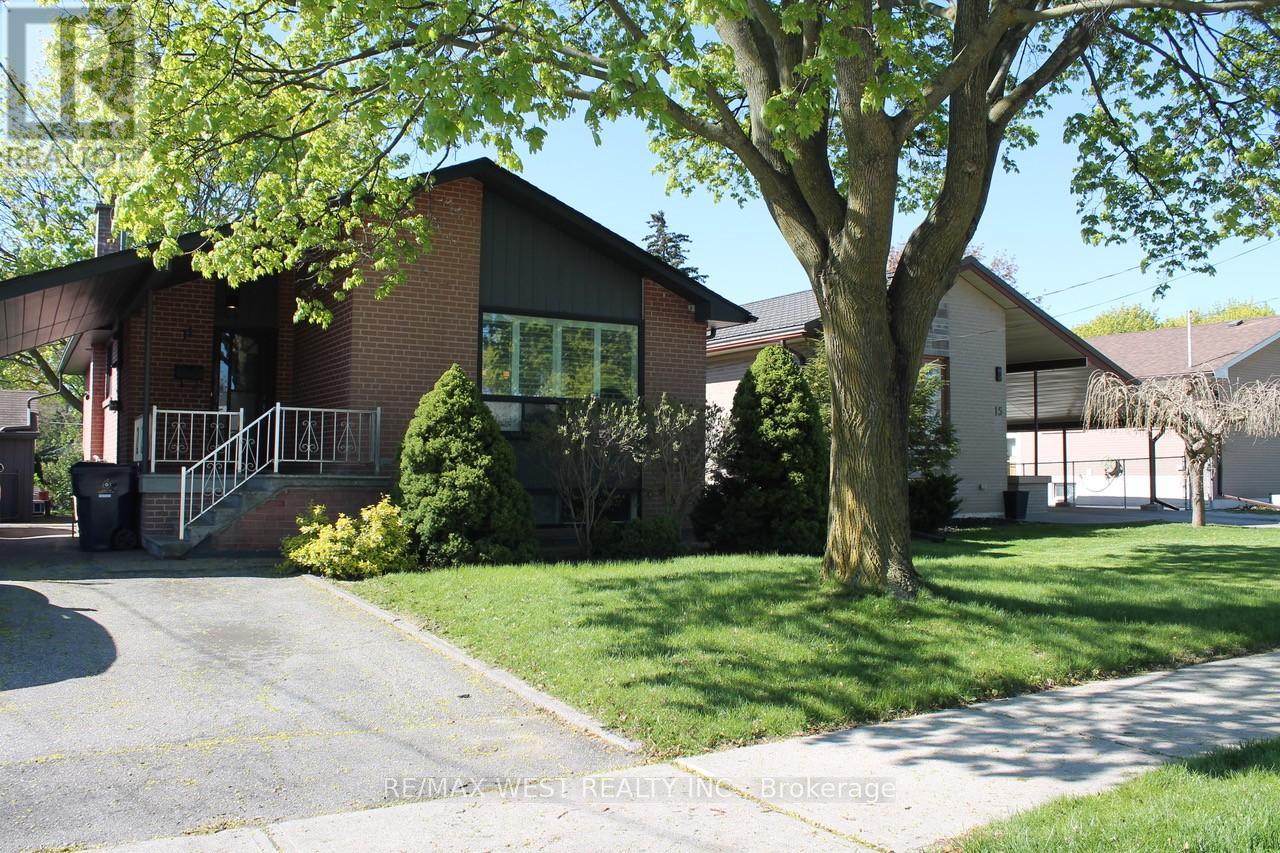 Detached at MAIN - 11 FLETCHER PLACE, Toronto