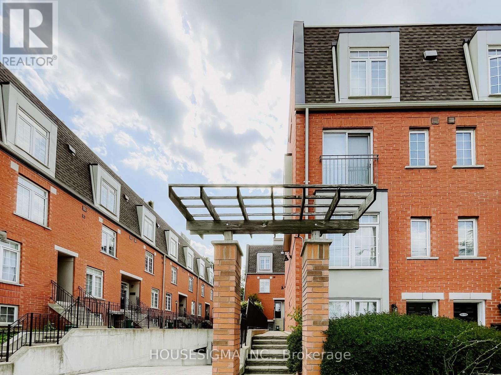 Townhouse at 114 - 870 JANE STREET, Toronto