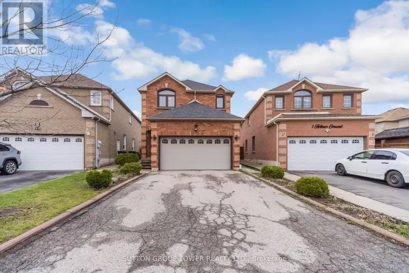 Detached at 3 ARTHURS CRESCENT, Brampton (Fletcher's West)