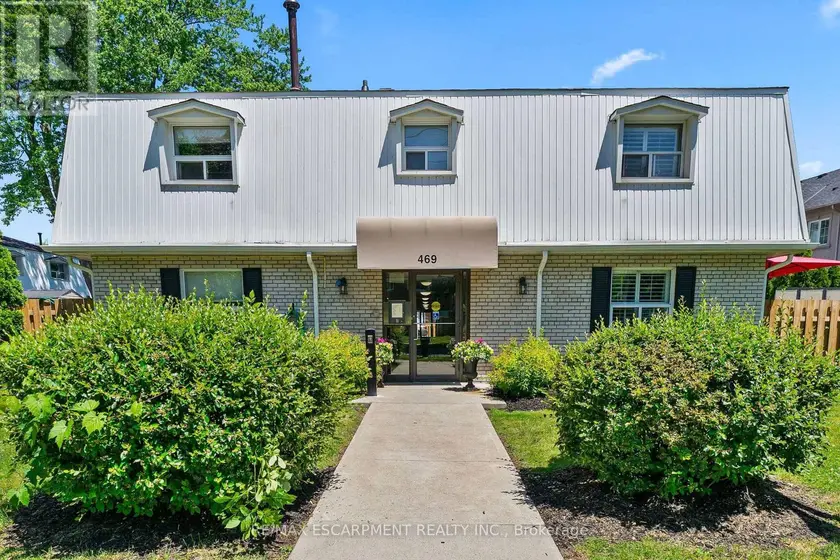 Townhouse at 5 - 469 CLARIDGE ROAD, Burlington (Roseland)