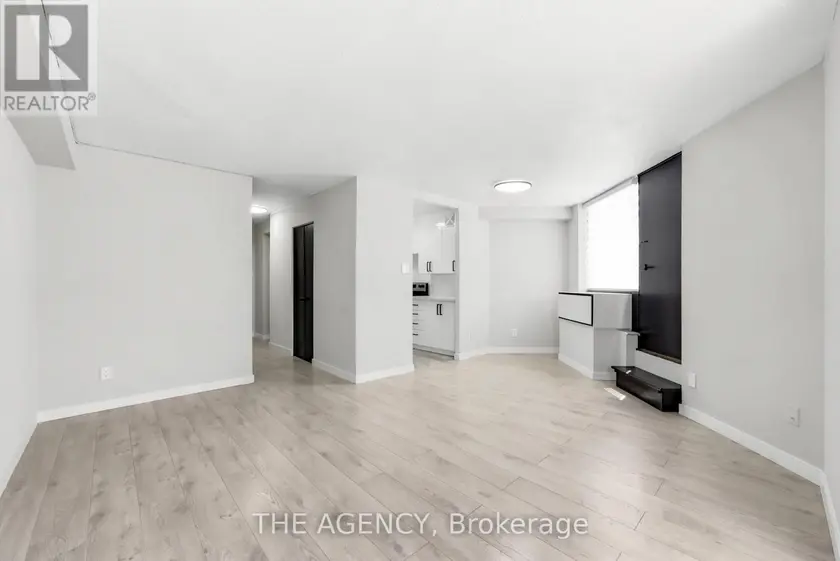 Apartment at 520A - 2350 DUNDAS STREET W, Toronto (High Park North)