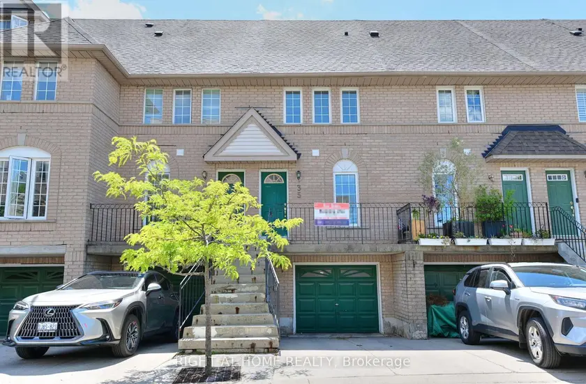 Townhouse at 35 - 80 STRATHAVEN DRIVE, Mississauga (Hurontario)