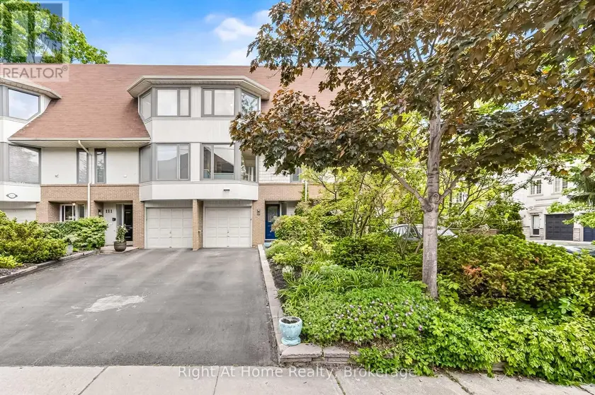 Townhouse at 109 BRANT STREET, Oakville