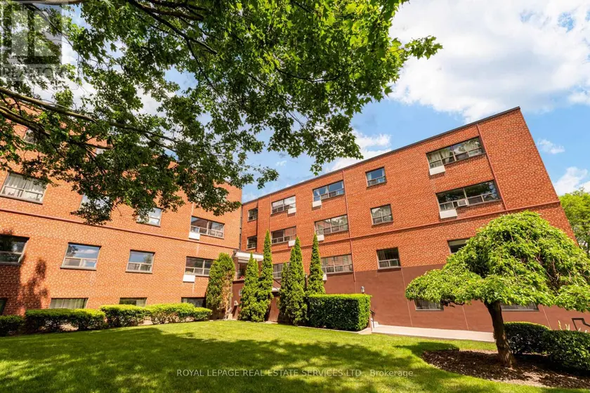 Multiplex at 105 - 101 COE HILL DRIVE, Toronto