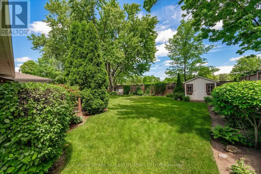Detached at 484 GRAND BOULEVARD, Oakville