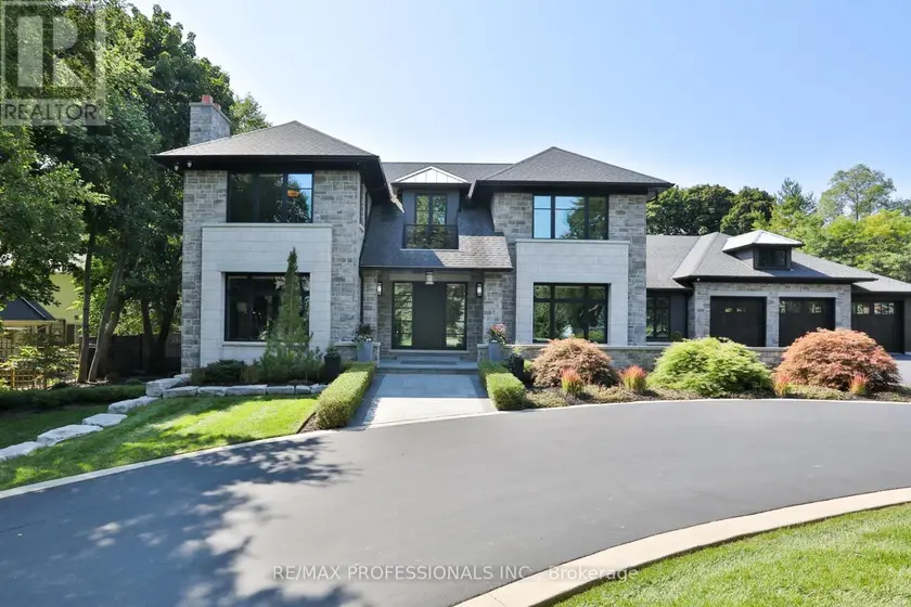 Detached at 262 MAPLE GROVE DRIVE, Oakville