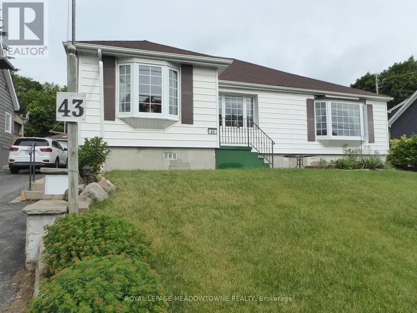 Detached at 43 COBBLEHILL ROAD, Halton Hills (AC Acton)