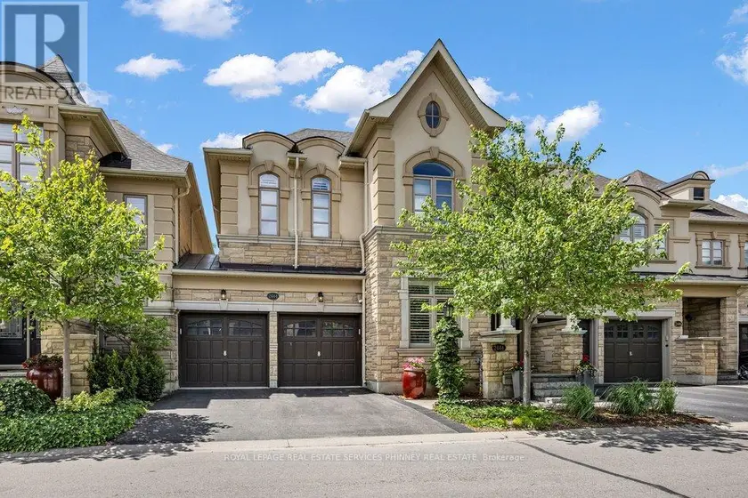 Semi-Detached/Link at 2444 CHATEAU COMMON, Oakville
