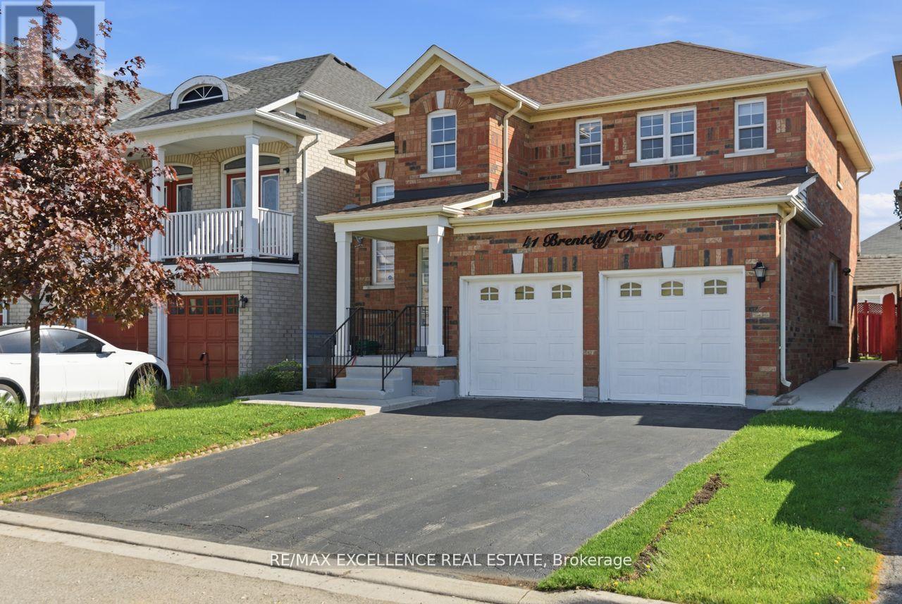 Detached at 41 BRENTCLIFF DRIVE, Brampton