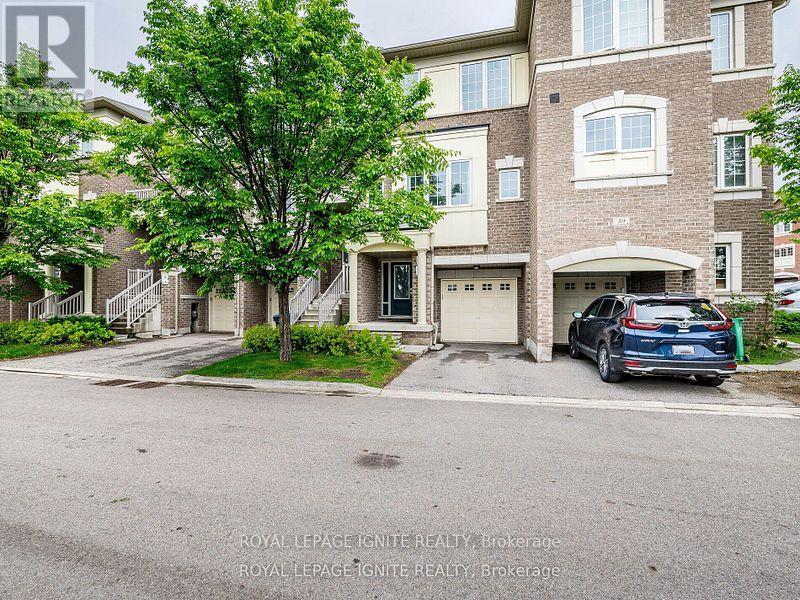 Townhouse at 37 ASPEN HILLS ROAD, Brampton