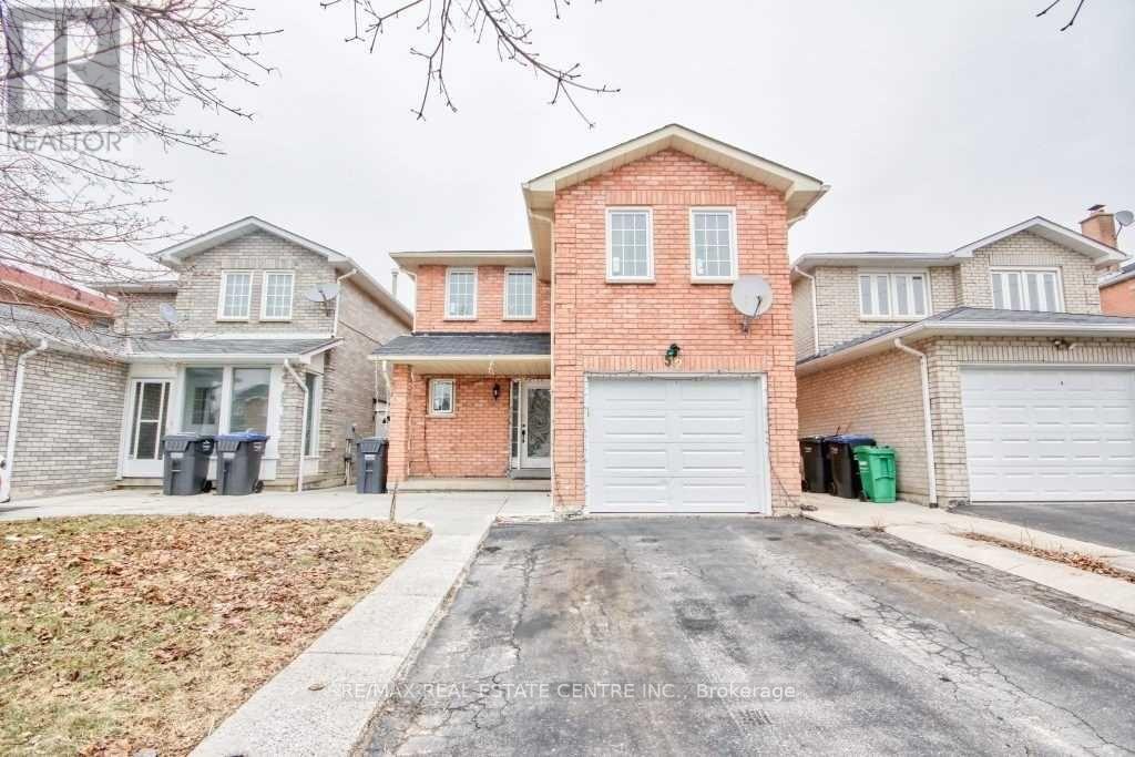 Detached at 52 FALLEN OAK COURT, Brampton