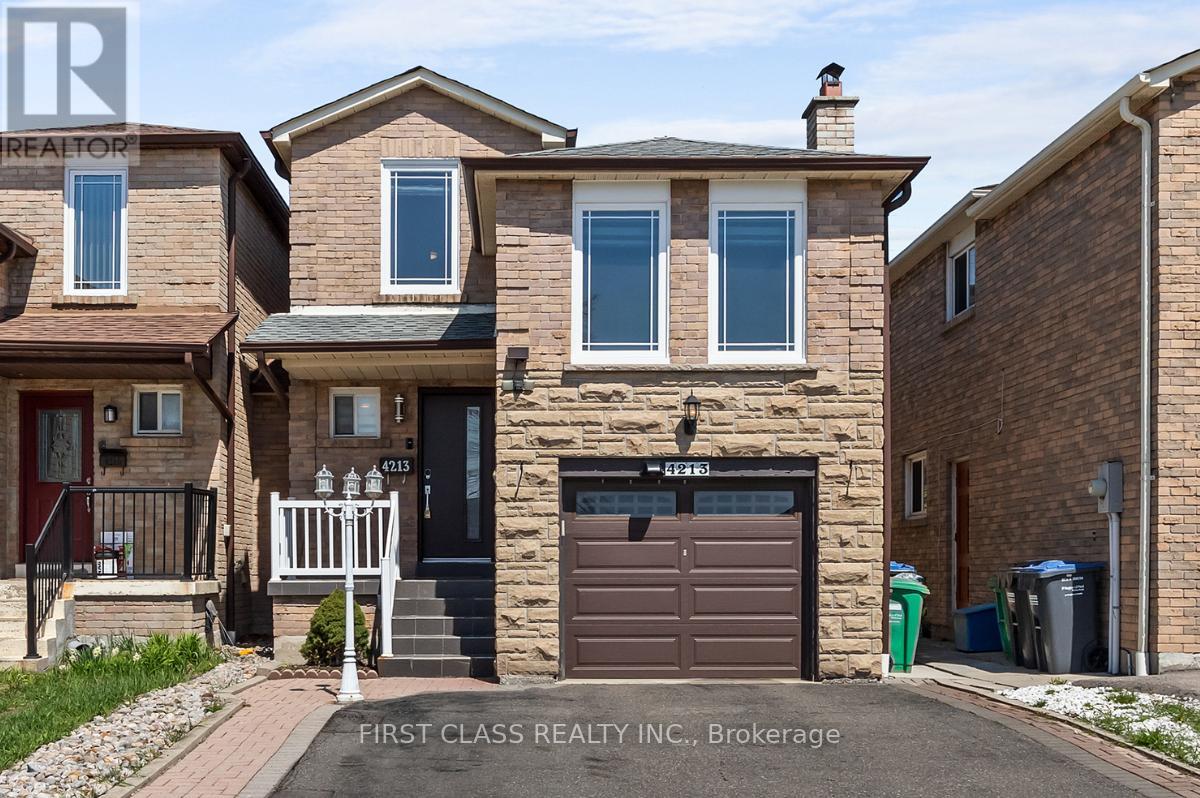 Detached at 4213 BEACON LANE, Mississauga