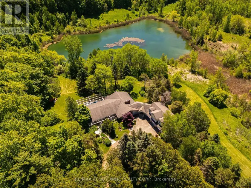Detached at 2360 8 SIDE ROAD, Burlington