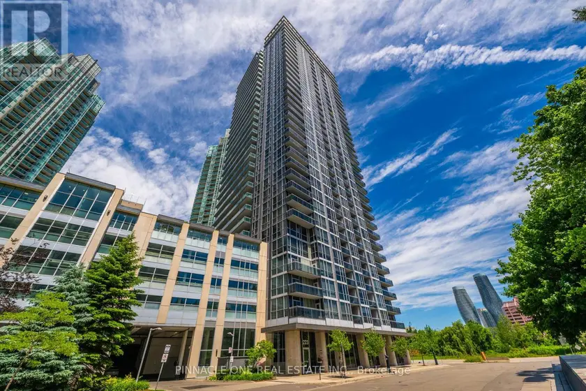 Apartment at 1712 - 223 WEBB DRIVE, Mississauga