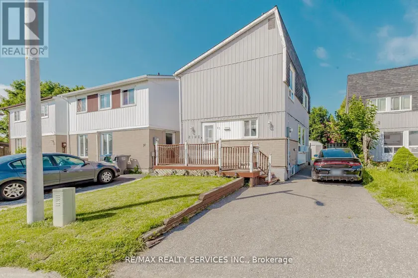 Detached at 13 GREENBUSH COURT, Brampton (Northgate)