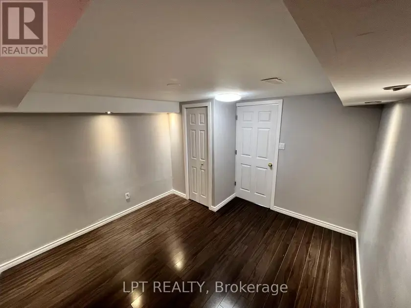 Semi-Detached/Link at 39 FRANKTON CRESCENT, Toronto
