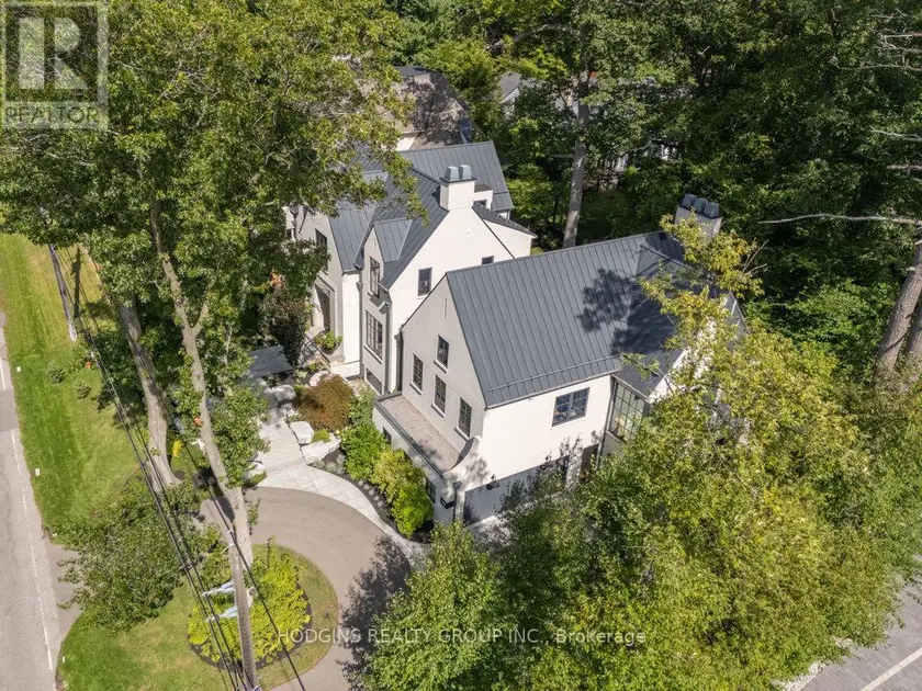 Detached at 238 MINEOLA ROAD W, Mississauga
