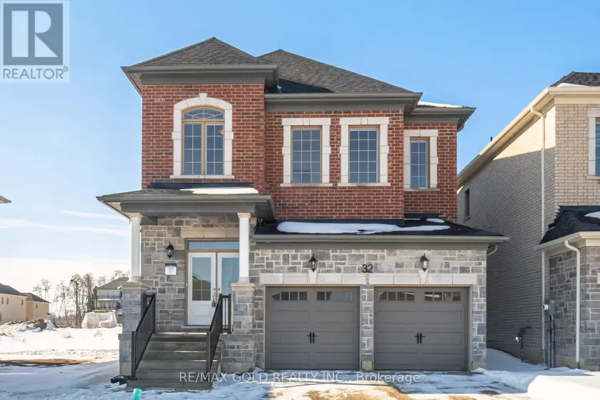 Detached at 32 ADDISON STREET, Caledon (Caledon East)