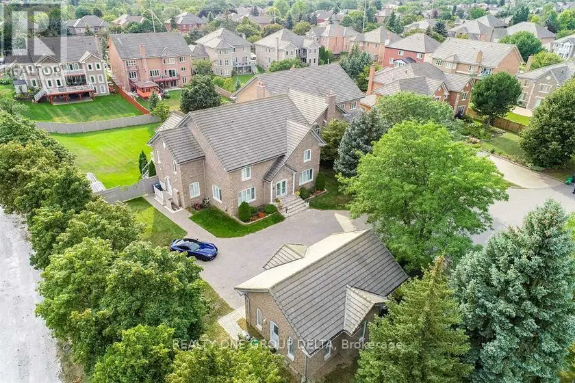 Detached at 1918 ROYAL CREDIT BOULEVARD, Mississauga