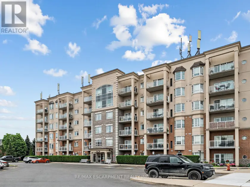 Apartment at 103 - 1379 COSTIGAN ROAD, Milton
