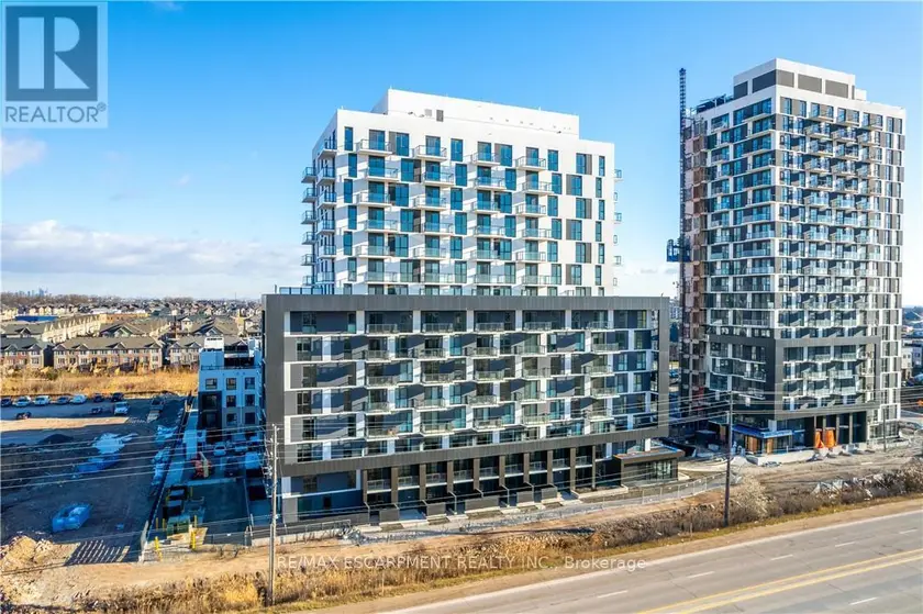 Apartment at 906 - 345 WHEAT BOOM DRIVE, Oakville