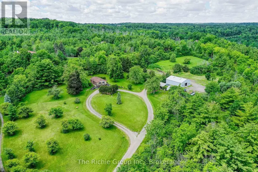 Detached at 13494 TENTH LINE, Halton Hills