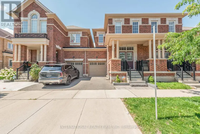 Townhouse at 99 HUGUENOT ROAD, Oakville