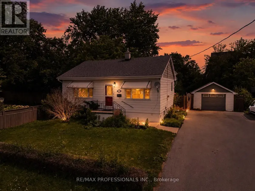 Detached at 1045 HELENA STREET, Burlington