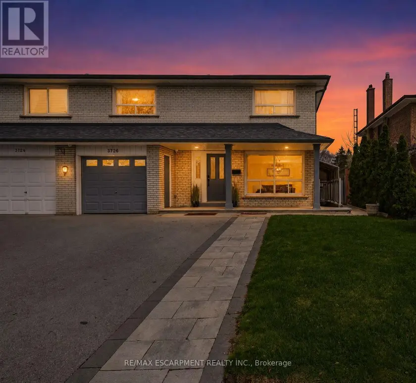 Semi-Detached/Link at 3726 HOLDEN CRESCENT, Mississauga